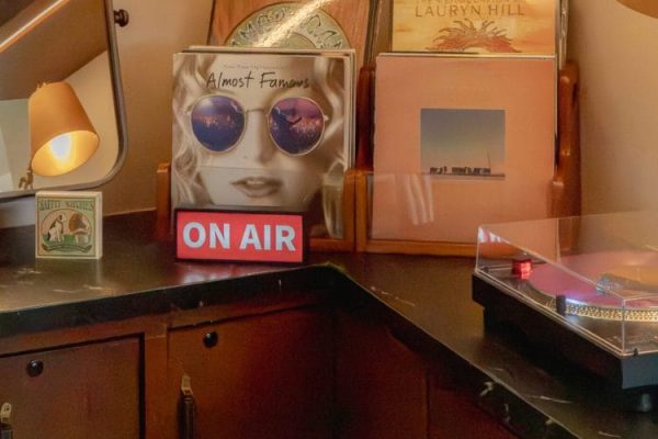 A tribute to Costa Rica's rich coffee culture, serving expertly brewed local coffee, artisanal pastries, and light bites in a warm, inviting atmosphere.